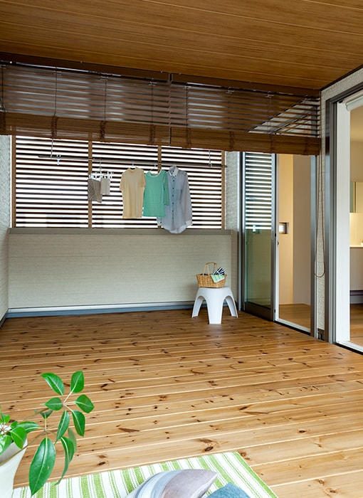 DETAIL　透垣の家　02
