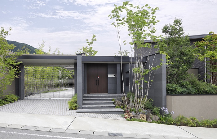 FACADE　山の眺望の家　01