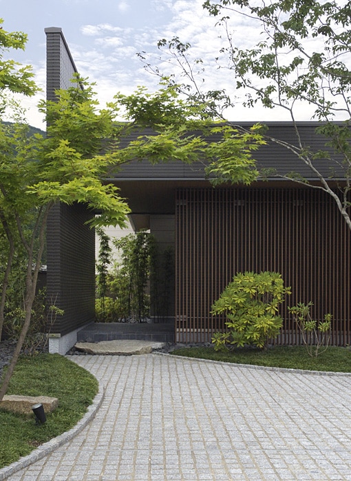 FACADE　山の眺望の家　03