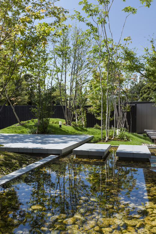 水盤は 四季の移ろい 実例紹介 戸建住宅 積水ハウス