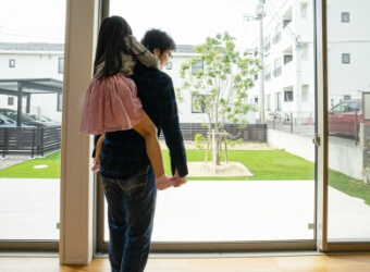 写真：Y様（ご夫婦、子ども2人）