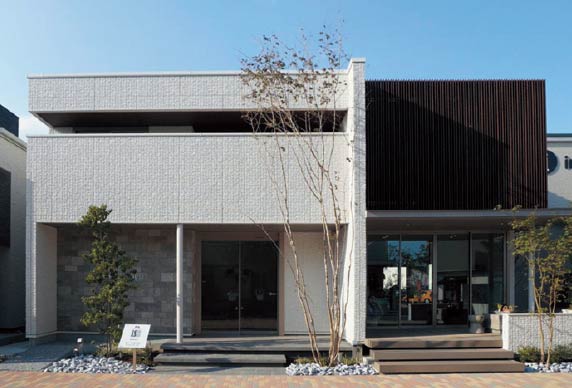 イズ千葉北展示場外観