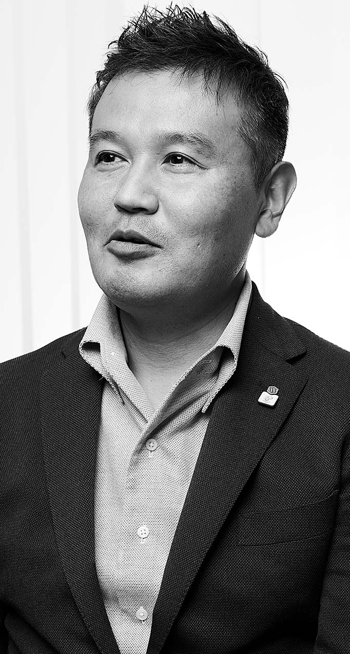 プロジェクトマネージャー Nobuyuki Atobe