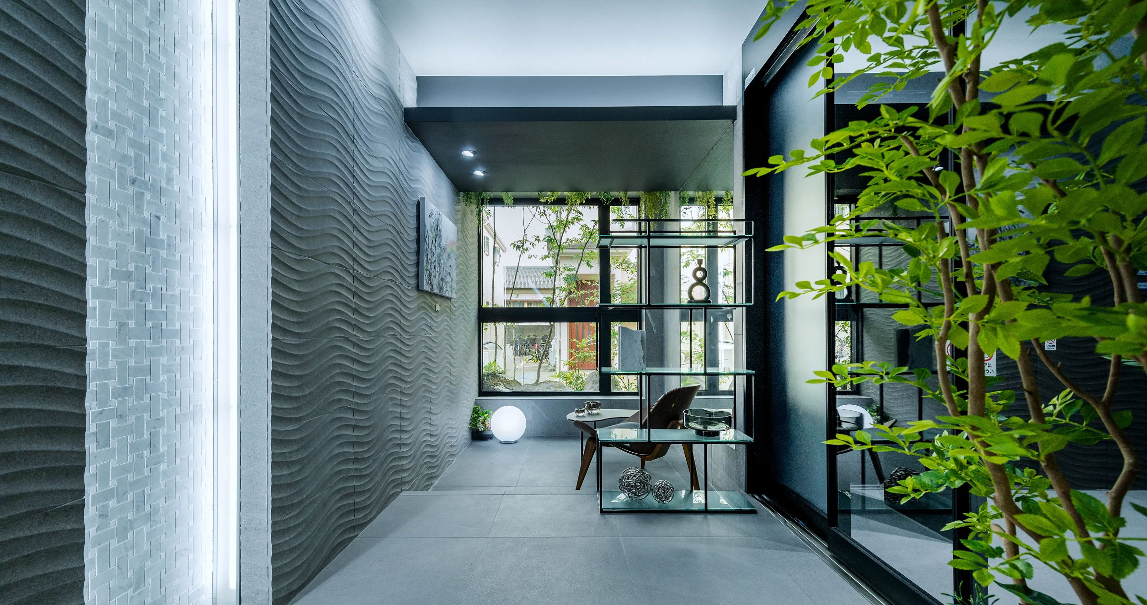 街を潤す水と緑の恵みを共用部にも