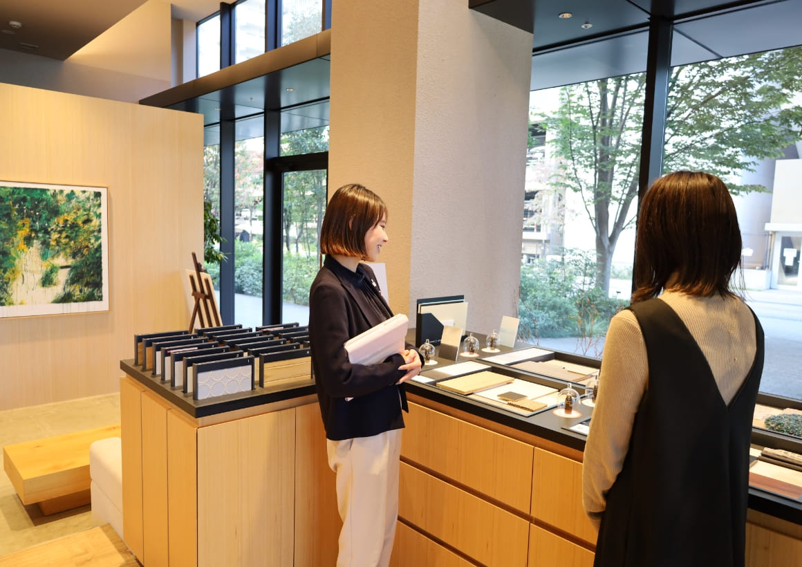 お立ち寄りは“仕事帰り※”や “ご用事の合間”に