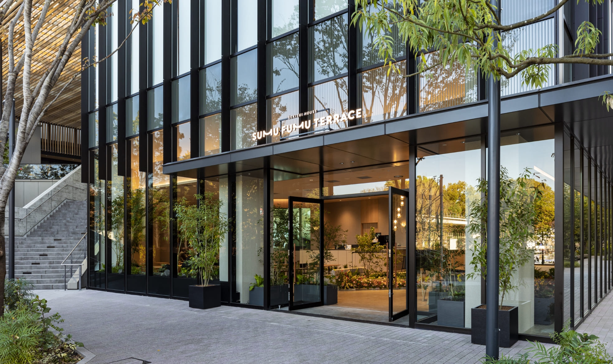 SUMUFUMU TERRACE 立川