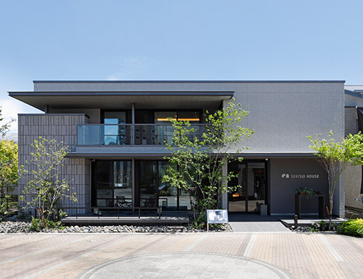 イズ四日市展示場（鉄骨住宅展示場）