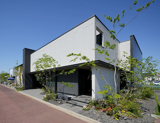 レグヌムコート岡崎