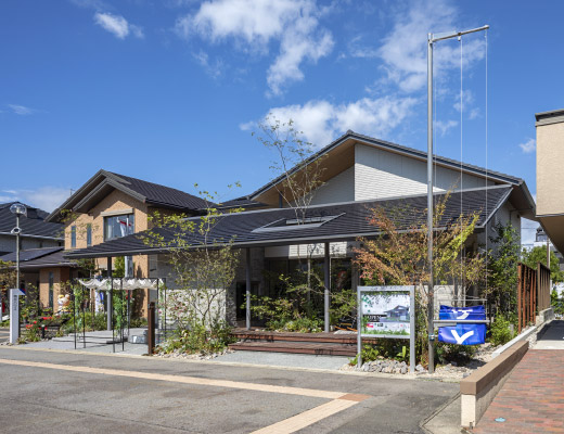 イズ西尾展示場