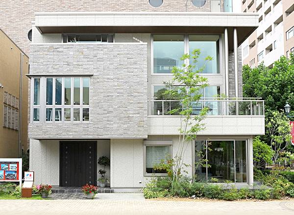 西宮北口展示場