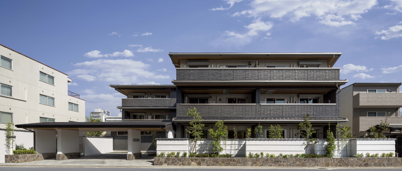 歴史薫る京都の中心地に建つ、高級ホテルライクシャーメゾン