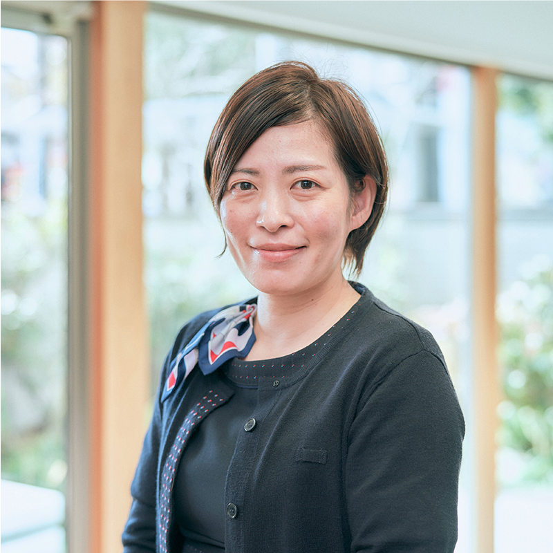 小野 友香