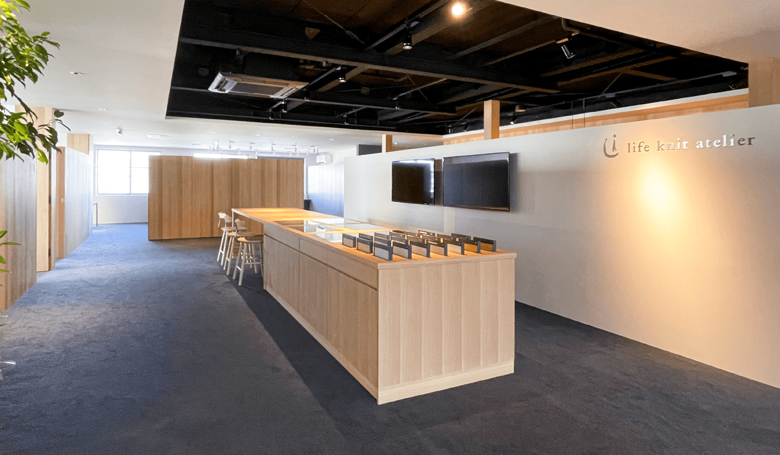 高知支店　内観
